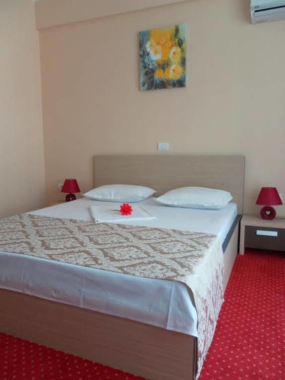 Hotel Romantic Mamaia Eksteriør bilde